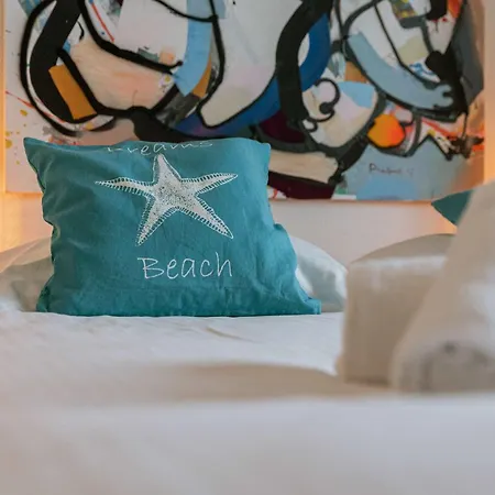 Huswell - Stylish With Sea View Остенде