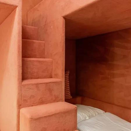 Huswell - Stylish With Sea View Апартаменти