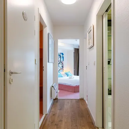 Huswell - Stylish With Sea View Apartament Ostenda