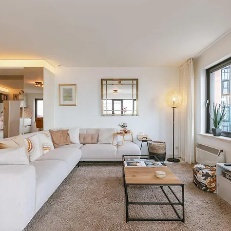 Huswell - Stylish With Sea View Apartamento Ostend