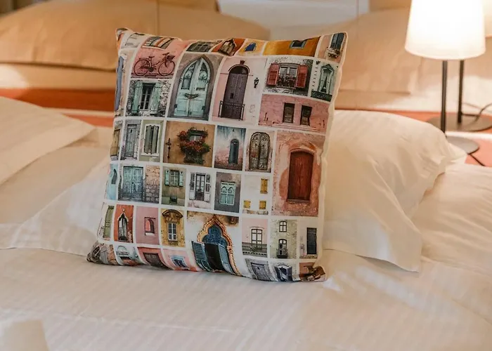 Huswell - Stylish With Sea View *