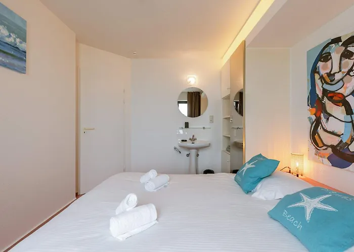 Huswell - Stylish With Sea View *