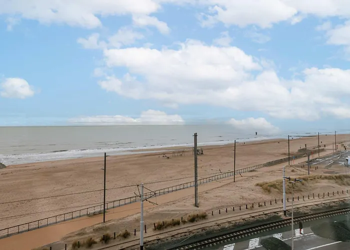 Huswell - Stylish With Sea View *