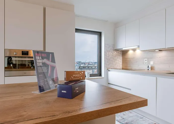 Huswell - Stylish With Sea View